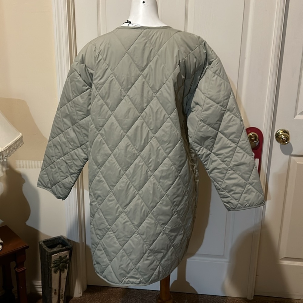Michael Stars Sonnet Snap Front Quilted Coat. Light Olive. NWT. 1X - Picture 6 of 10